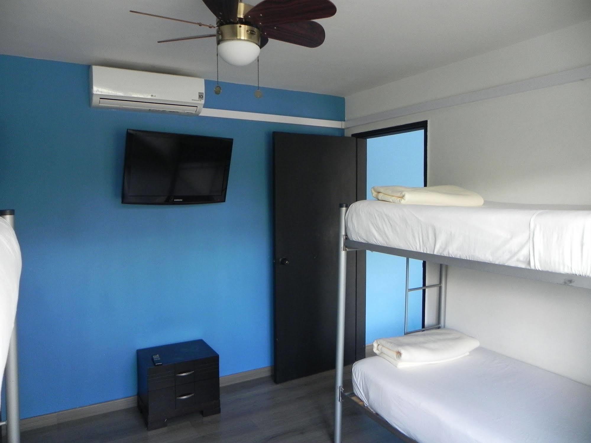 Hostal Tamarindo Inn Medellín Esterno foto