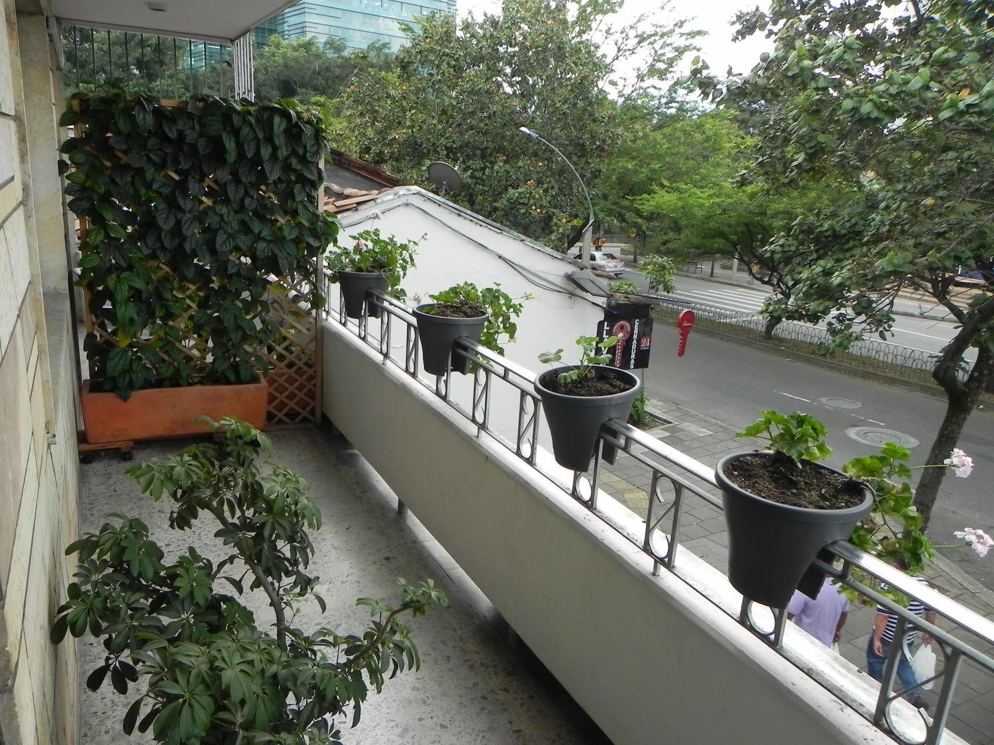Hostal Tamarindo Inn Medellín Esterno foto